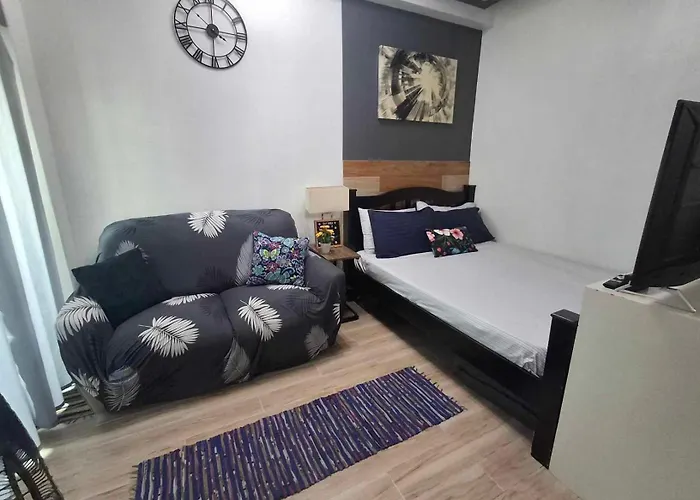 19f W Nflix & Balcony Near Rob, Pgh, Acc Usm&slmc 3*