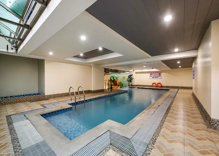 19f W Nflix & Balcony Near Rob, Pgh, Acc Usm&slmc Aparthotel